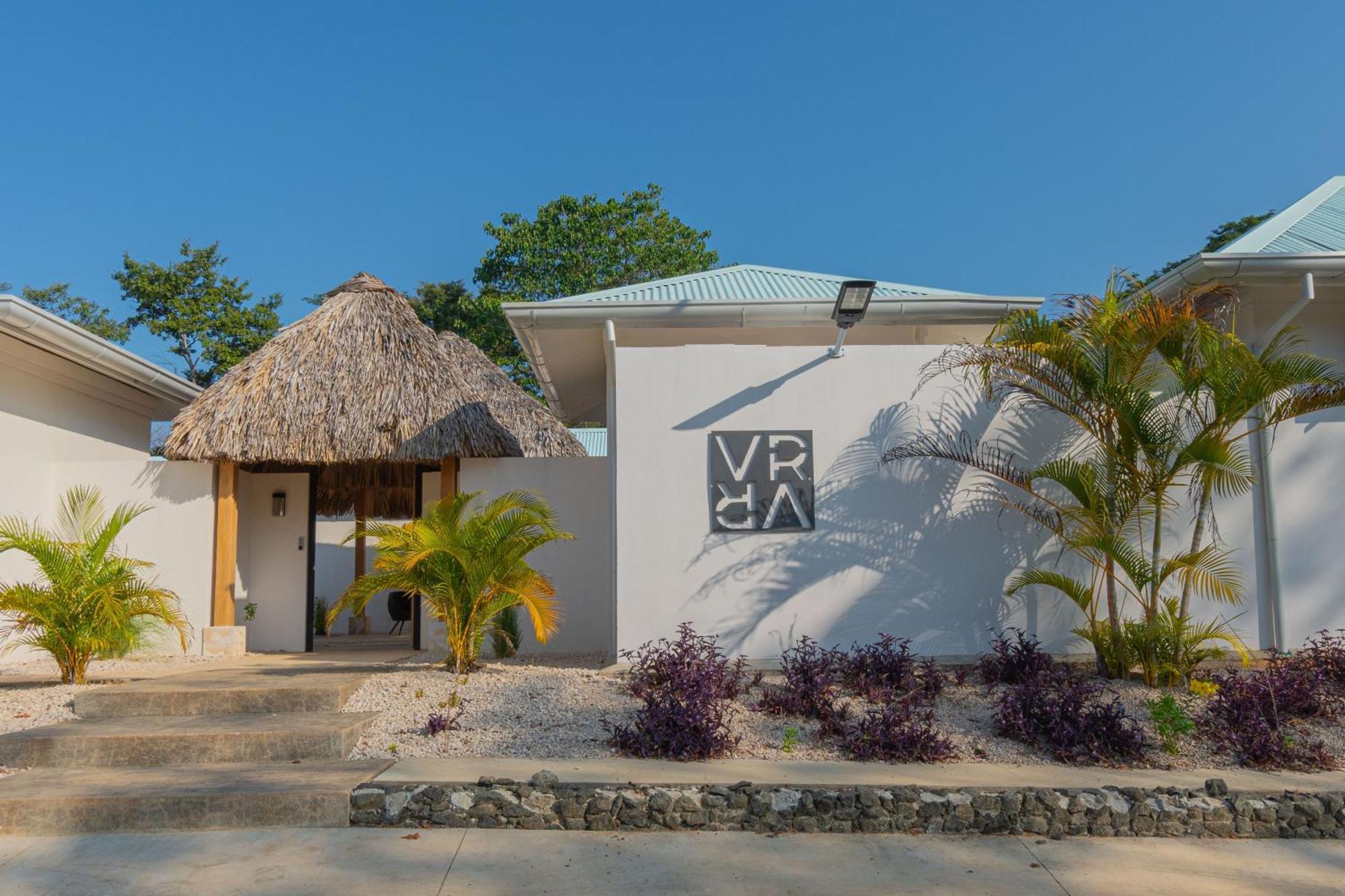 Villas Vr Beachwalk Avellanas プラヤ・アベヤナ エクステリア 写真